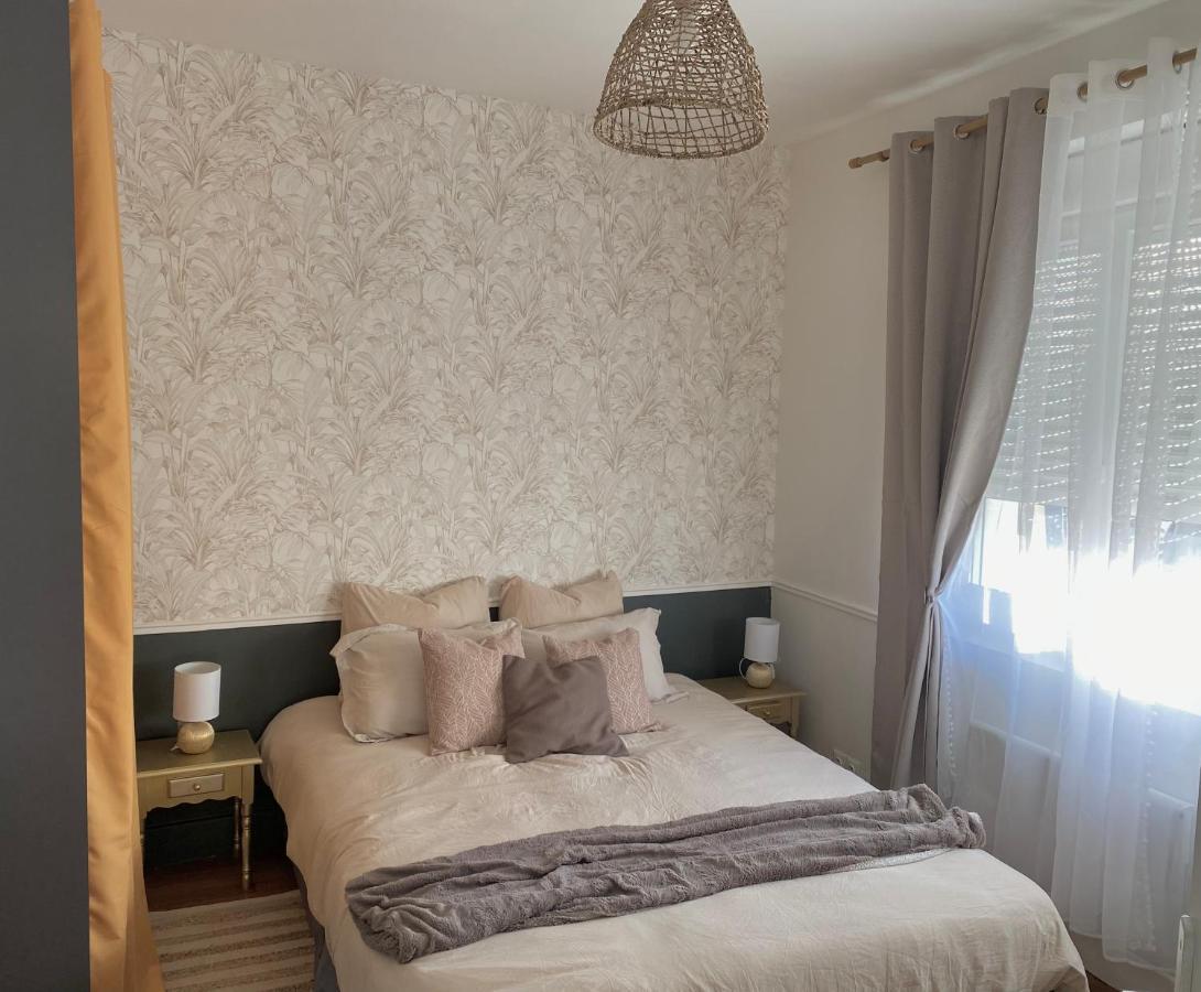 Le Quai Des Marins Appartement Châteauroux Buitenkant foto
